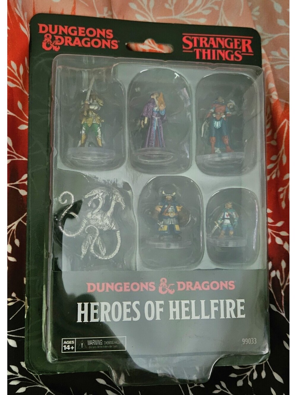 Dungeons & Dragons Stranger Things Heroes of Hellfire Miniatures 6-Pack